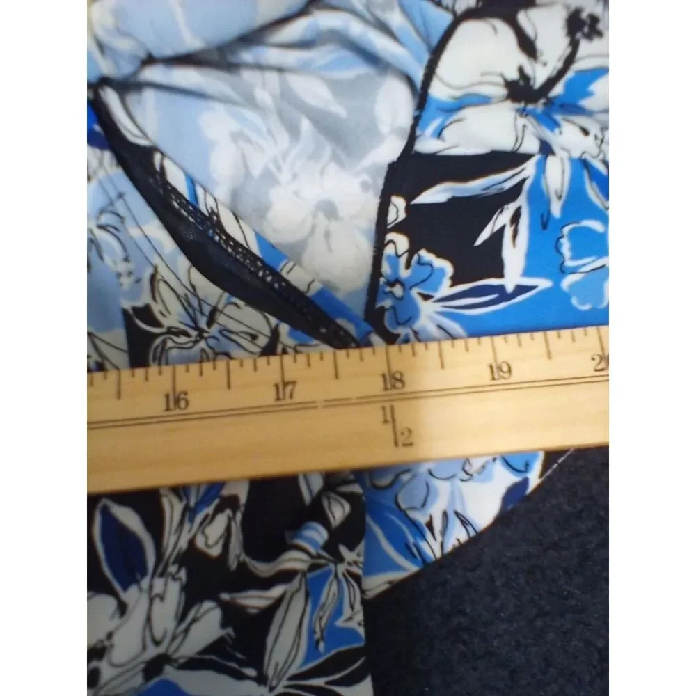 Fit 4 U  Women's Bathing Suit Swimdress Size 20W Tiered Floral Blue Black
